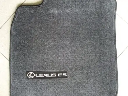 Оригинальные ворсовые коврики в салон на Lexus ES350.PT2083313020 за 30 000 тг. в Алматы – фото 2