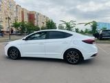 Hyundai Elantra 2019 годаүшін7 500 000 тг. в Астана – фото 5