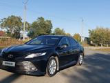 Toyota Camry 2020 годаүшін13 900 000 тг. в Семей – фото 2