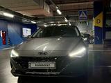 Hyundai Elantra 2021 года за 11 000 000 тг. в Шымкент – фото 3