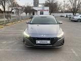 Hyundai Elantra 2021 года за 11 200 000 тг. в Шымкент – фото 2