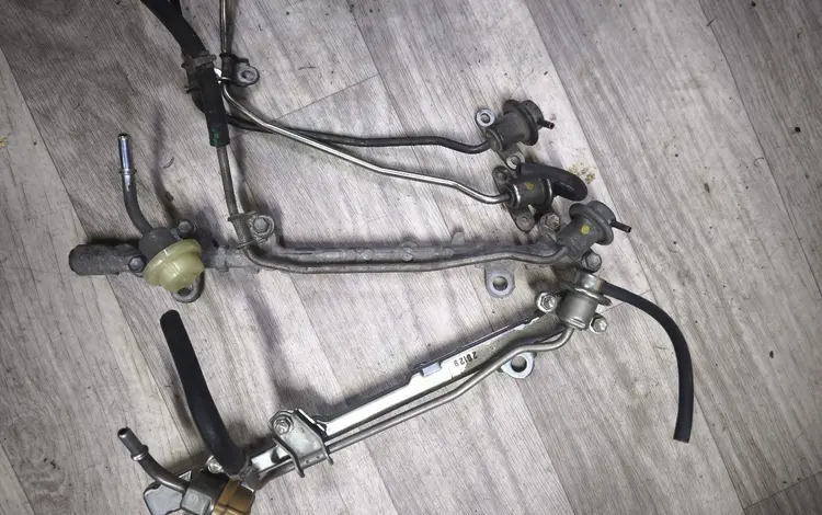 Клапан давления топлива 2trfe на рампе за 25 000 тг. в Алматы