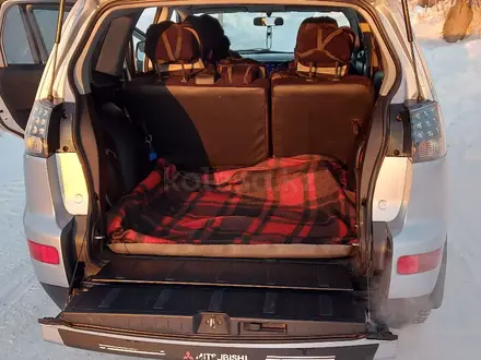 Mitsubishi Outlander 2006 года за 6 500 000 тг. в Усть-Каменогорск – фото 16