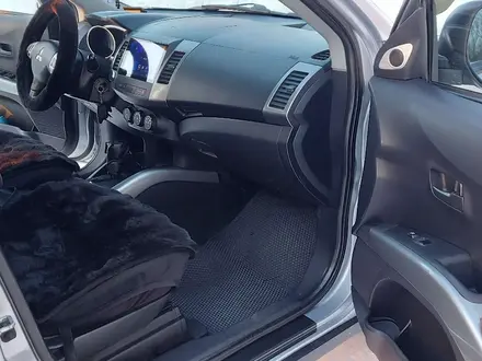 Mitsubishi Outlander 2006 года за 6 500 000 тг. в Усть-Каменогорск – фото 18