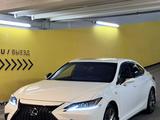 Lexus ES 350 2020 года за 20 500 000 тг. в Алматы