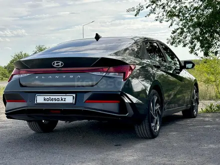 Hyundai Elantra 2024 года за 9 700 000 тг. в Караганда – фото 7