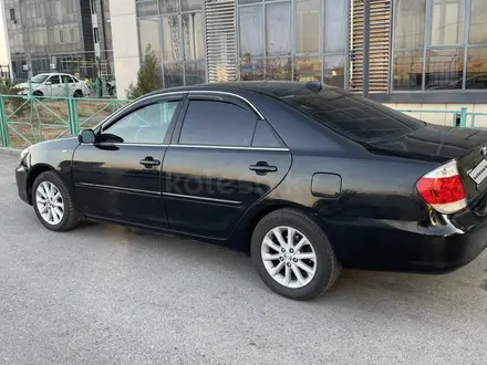 Toyota Camry 2005 года за 4 250 000 тг. в Шымкент – фото 3