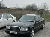 Mercedes-Benz E 220 1994 года за 2 680 000 тг. в Шымкент