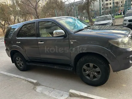 Toyota Fortuner 2007 года за 7 800 000 тг. в Актау