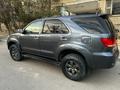 Toyota Fortuner 2007 годаfor7 800 000 тг. в Актау – фото 3