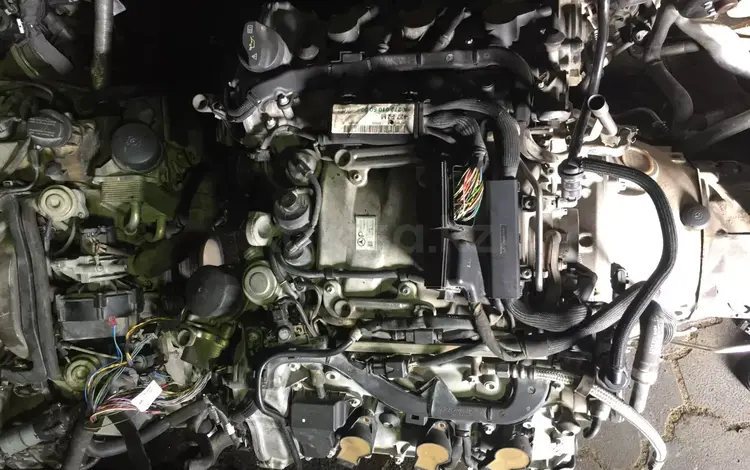 Двигатель на Мерседес 3.5 М272 за 9 999 тг. в Алматы