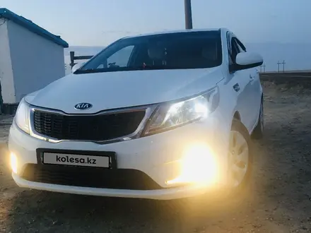 Kia Rio 2015 года за 4 300 000 тг. в Атырау – фото 2