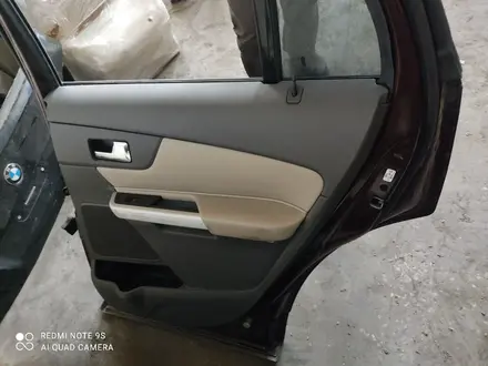 Задние двери Ford Edge 2014 за 11 000 тг. в Алматы – фото 2