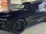 BMW X7 XDrive 40i 2025 года за 79 400 000 тг. в Костанай