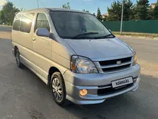 Toyota HiAce, 2002