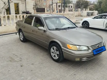 Toyota Camry 1998 года за 3 100 000 тг. в Жанаозен – фото 4