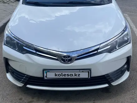 Toyota Corolla 2018 года за 8 500 000 тг. в Астана