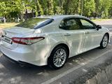 Toyota Camry 2020 года за 16 500 000 тг. в Шымкент – фото 3