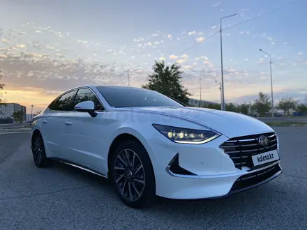 Hyundai Sonata 2022 года за 14 500 000 тг. в Атырау – фото 14