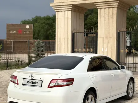 Toyota Camry 2011 года за 7 200 000 тг. в Шымкент – фото 3