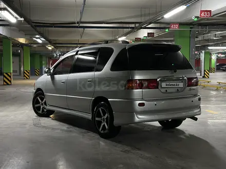 Toyota Ipsum 1998 года за 4 550 000 тг. в Алматы – фото 3