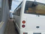 Fuso (Mitsubishi)  Rosa 2006 года за 7 000 000 тг. в Атырау – фото 2
