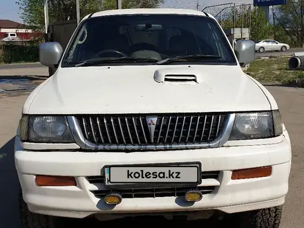 Mitsubishi Challenger 1997 года за 2 800 000 тг. в Алматы – фото 3