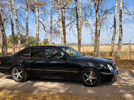 Mercedes-Benz E 320 1999 года за 3 900 000 тг. в Алматы – фото 11