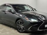 Lexus ES 250 Progressive 2022 годаүшін18 000 000 тг. в Алматы – фото 3
