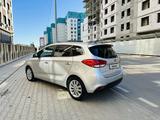 Kia Carens 2015 года за 7 560 000 тг. в Атырау – фото 5