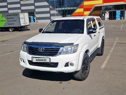 Toyota Hilux 2012 года за 9 500 000 тг. в Алматы