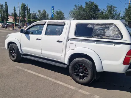 Toyota Hilux 2012 года за 9 500 000 тг. в Алматы – фото 2