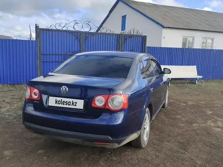 Volkswagen Jetta 2009 года за 3 000 000 тг. в Семей – фото 5