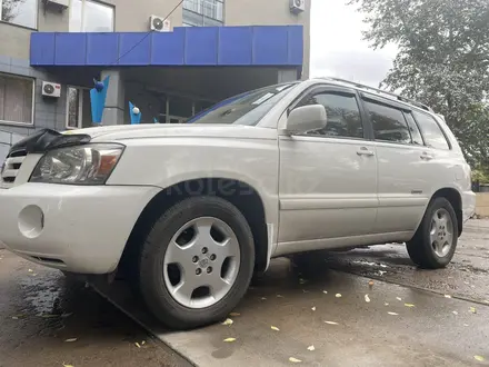 Toyota Highlander 2006 года за 7 999 999 тг. в Семей – фото 2