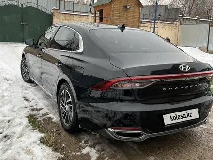 Hyundai Grandeur 2021 года за 12 200 000 тг. в Алматы – фото 10