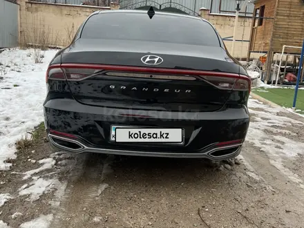 Hyundai Grandeur 2021 года за 12 200 000 тг. в Алматы – фото 11