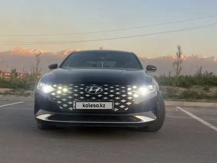 Hyundai Grandeur 2021 года за 12 200 000 тг. в Алматы – фото 2