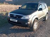 Toyota Fortuner 2006 годаүшін8 250 000 тг. в Усть-Каменогорск