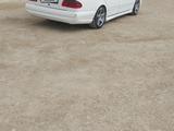 Mercedes-Benz E 320 2001 годаүшін3 400 000 тг. в Актау – фото 4