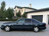 Mercedes-Benz E 320 1998 года за 3 750 000 тг. в Астана – фото 4