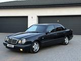 Mercedes-Benz E 320 1998 года за 3 750 000 тг. в Астана