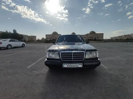 Mercedes-Benz E 220 1994 года за 2 338 224 тг. в Туркестан