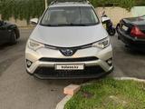 Toyota RAV4 2015 года за 10 500 000 тг. в Алматы – фото 4