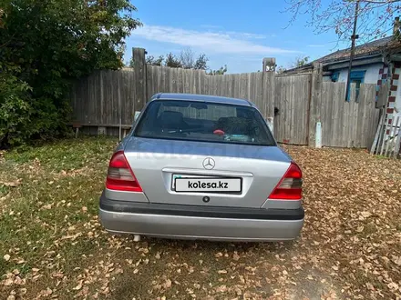 Mercedes-Benz C 200 1995 года за 850 000 тг. в Костанай – фото 10