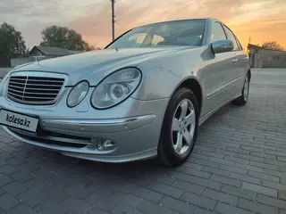 Mercedes-Benz E 320