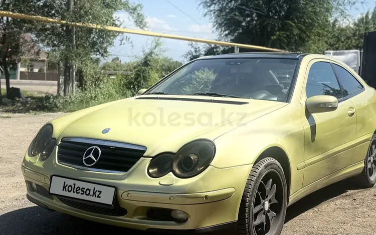 Mercedes-Benz C 180 2002 года за 2 400 000 тг. в Алматы