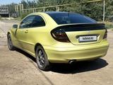 Mercedes-Benz C 180 2002 годаүшін2 400 000 тг. в Алматы – фото 2