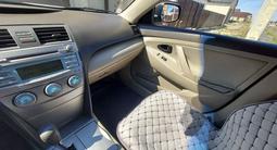 Toyota Camry 2009 года за 6 500 000 тг. в Атырау – фото 4