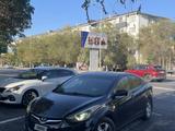 Hyundai Elantra 2015 года за 4 000 000 тг. в Атырау – фото 2