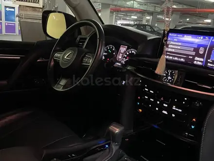 Lexus LX 570 2021 года за 62 000 000 тг. в Актау – фото 7